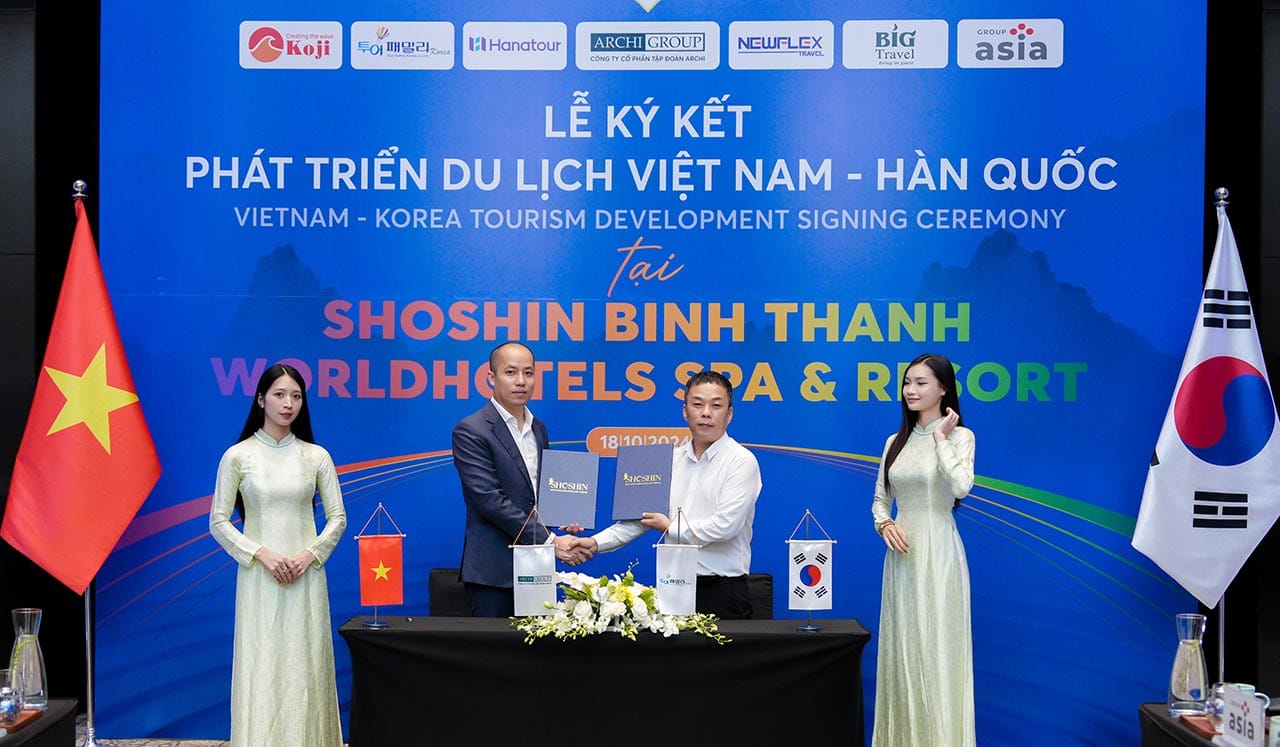 Liên minh với "đại gia", hồ Hoà Bình vươn mình hút khách ngoại 1 Liên minh với "đại gia", hồ Hoà Bình vươn mình hút khách ngoại